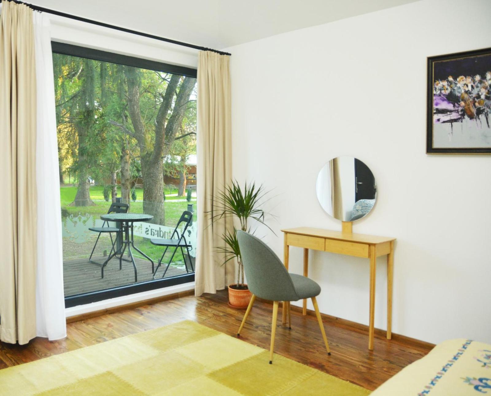 Pension Andra'S House Horezu Bagian luar foto